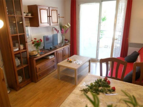 Luchon: Appartement 2 chambres proche thermes, balcon, parking, WiFi - Animaux <10kg acceptés - FR-1-313-186